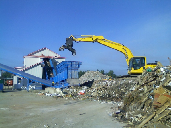 3 Reasons For Recycling Your Construction Debris
