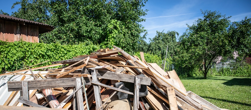 when-mending-fences-is-no-longer-enough-old-fencing-removal-1